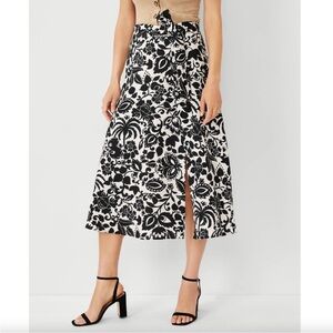 Ann Taylor Tropical Linen Blend Tie Waist Midi Skirt Black & Ivory Size 2
